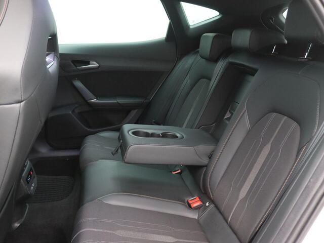 Cupra Formentor 1.4 e-Hybrid VZ Performance 245PK DSG SOH 83,47%, Trekhaak, Achteruitrijcamera, Keyless, Stoel-Stuurverwarming, 19" LM Velgen