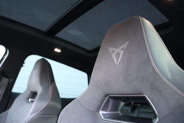 Cupra Formentor 1.4 e-Hybrid VZ Tribe Edition Pano/Matrix LED/Alcantara/Elek. kuipstoelen+mem/Keyless/ACC/Dodehoek