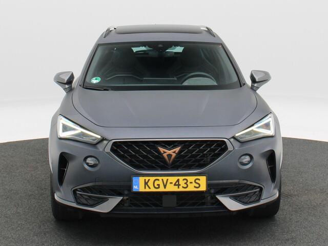 Cupra Formentor 1.4 e-Hybrid 245 Pk VZ Performance | Stoel/Stuur Verwarming | Panorama dak | Kuip Sportstoelen | Leer | Matte Lak | 19 Inch | 34.452 Km !!