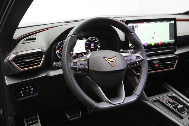 Cupra Formentor 1.4 e-Hybrid VZ 245 PK Performance PHEV, Panoramadak, Keyless, Camera