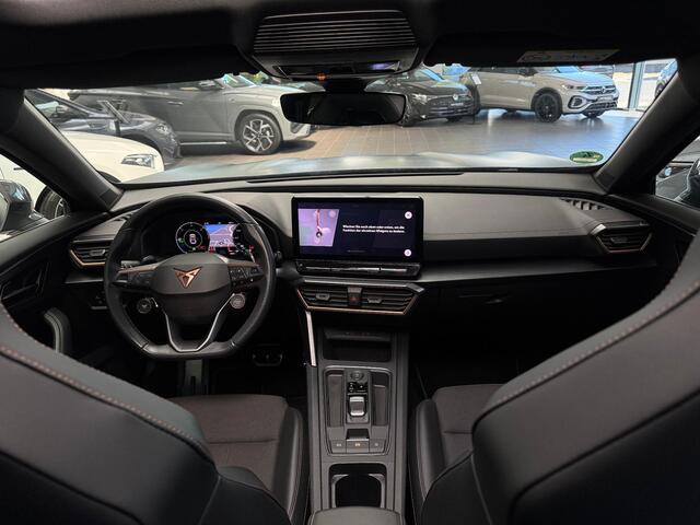 Cupra Formentor 1.4 e-Hybrid VZ Black Edition / Pano / Camera /