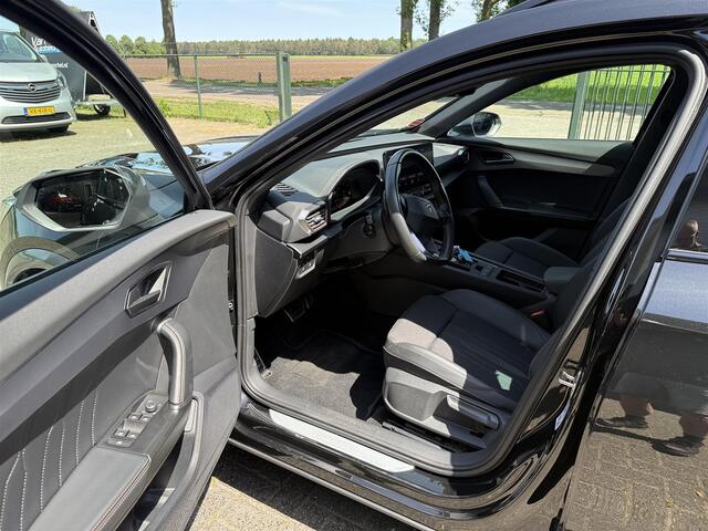 Cupra Formentor 1.4 e-Hyb VZ Perfomance | Adaptive Cruise| Camera | Side Assist | Lane Assist | Stoel-/Stuurverwarming