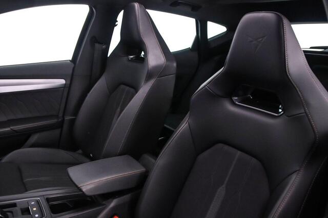 Cupra Formentor VZ Performance 1.4 TSI eHybrid 245pk DSG Automaat Panoramadak, 360 camera, Beats audio, Adaptive cruise control, Elektrische achterklep, LED matrix koplampen