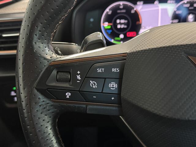 Cupra Formentor 1.4 e-Hybrid Panoramadak/Camera/Carplay