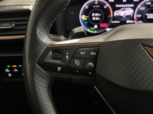 Cupra Formentor 1.4 TSI e-Hybrid Panoramadak/Camera/Carplay