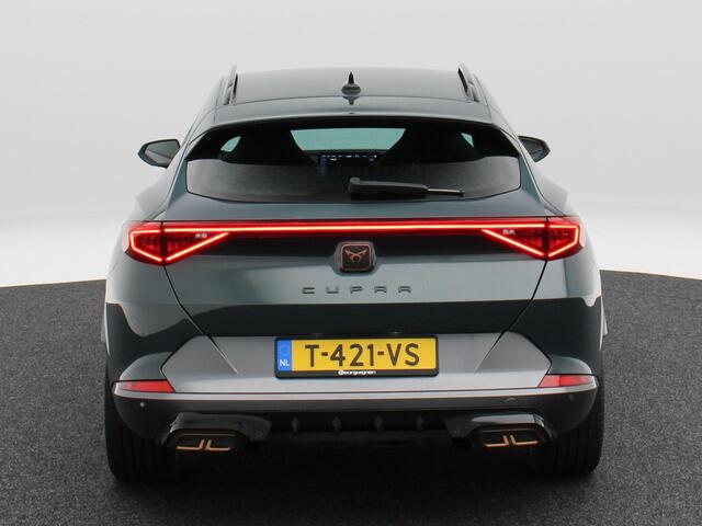 Cupra Formentor 1.4 e-Hybrid Performance 245 Pk Automaat | Stoel/Stuurverwarming | Camera | Adaptive Cruise | CarPlay | 19 Inch | 62.010 Km !!