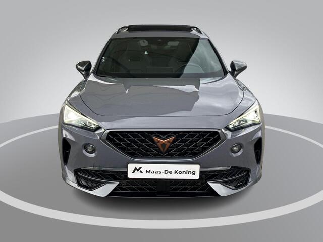 Cupra Formentor 1.4e-Hybrid 150kW/204PK DSG · Panoramadak · Stoel-&stuurverwarming · Parkeersensoren + Camera · Leder · Apple/Android Car Play ·