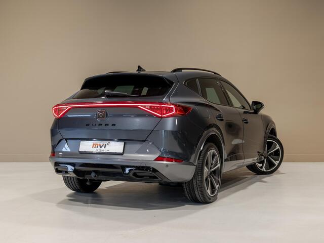 Cupra Formentor 1.5 TSI Business Edition / 150pk / Trekhaak / Stoel en stuur verwarming / Apple CarPlay /