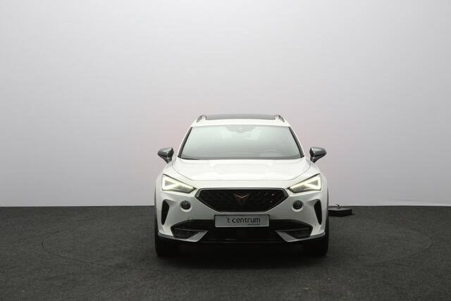 Cupra Formentor 1.4 e-Hybrid 204 PK Performance PHEV, Panoramadak, Kuipstoelen, Memory, Adap. Cruise Control