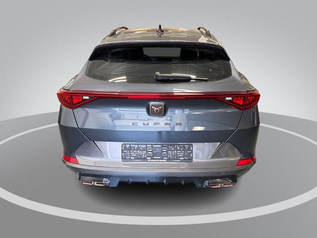 Cupra Formentor 1.4 TSI e-Hybrid 204pk DSG Essential Limited · Keyless · Stuurwielverwarming · ACC · Sfeerverlichting · Elek. Inklapbare Spiegels ·