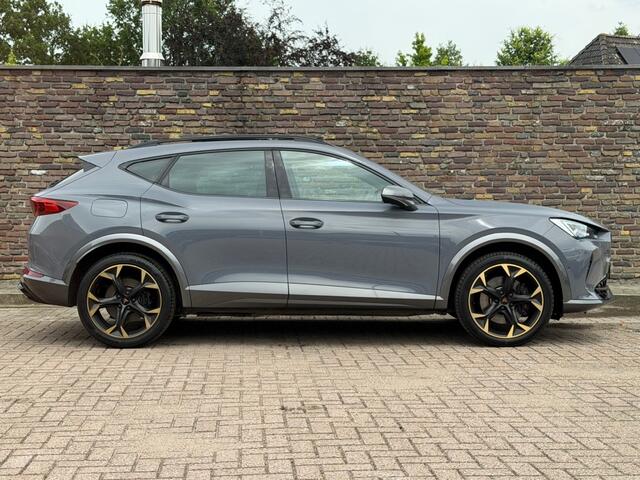 Cupra Formentor 1.4 VZ E-HYBRID Panodak Leer Trekhaak SOH 100%