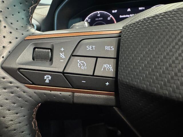 Cupra Formentor 1.4 TSI e-Hybrid | Adaptive | Memory | Pano | Leder | Stoelverwarming |