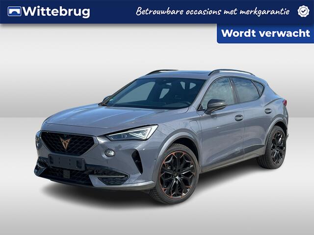 Cupra Formentor 1.4 e-Hybrid VZ Performance / Panorama dak / Zwenkbare trekhaak / 360 Camera / Memory seats