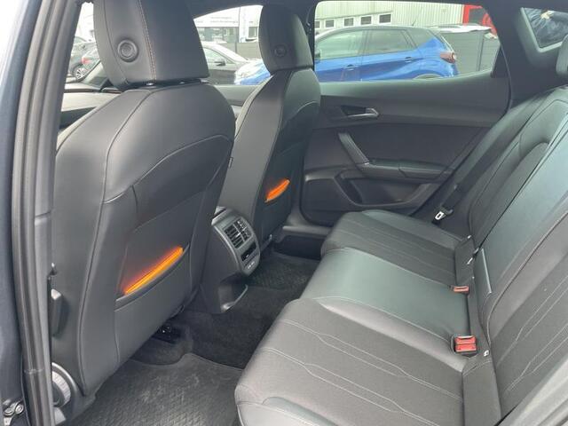 Cupra Formentor 1.5 TSI eTSi BUSINESS EDITION PLUS DSG Stuurverwarming | Keyless | Navi