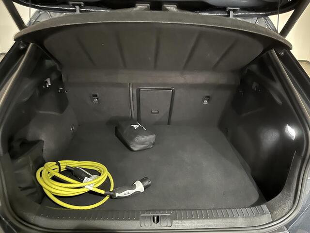 Cupra Formentor 1.4 e-Hybrid VZ Performance | Panoramadak | elektrisch verstelb. bestuurdersstoel met geheugen | stuurwiel verwarming| Apple Carplay&Android auto | 19inch