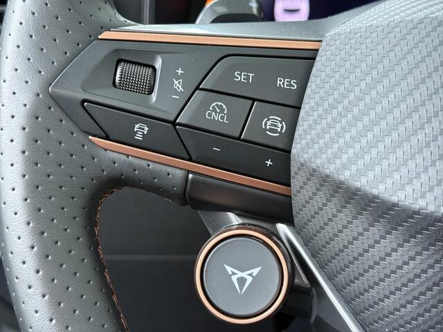 Cupra Formentor 1.5 TSI e-Hybrid VZ Tribe Edition | 272 PK | SoH 99% | Adaptive Cruise Control | Panoramadak | Sennheiser Audio | 360 graden camera | Keyless Entry | Stuur- & Stoelverwarming |