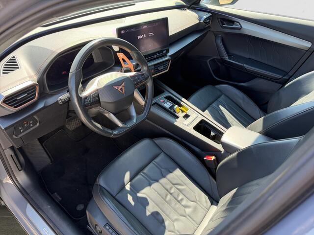 Cupra Formentor 1.4 e-Hybrid 245pk VZ Performance- Panoramadak, Memory, Carplay, Android Auto, Stuur/Stoelverwarming