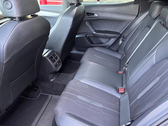 Cupra Formentor 1.5 TSI,panodak,Navi,Trekhaak.
