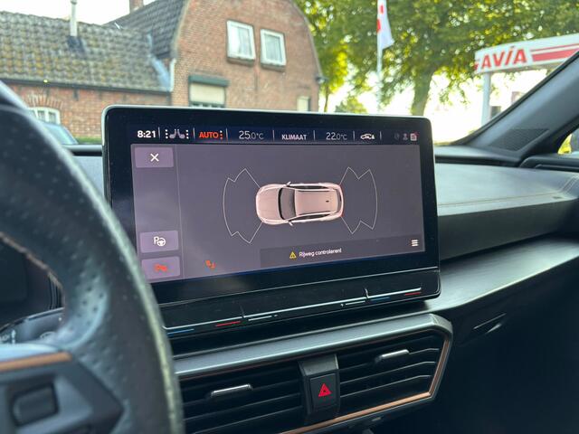 Cupra Formentor 1.5 TSI,panodak,Navi,Trekhaak.