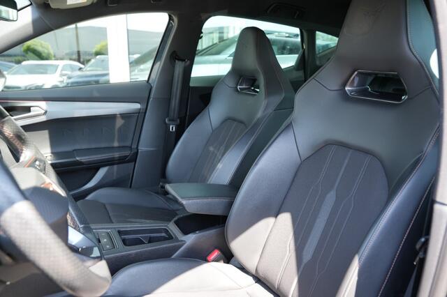 Cupra Formentor 1.4 E-HYB COPPER VZ , ACC, Camera ,Carplay,Trehaak