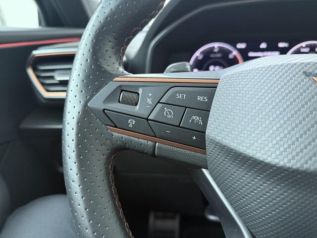 Cupra Formentor 1.4 e-Hybrid VZ Performance | 245 PK | SoH 97% | Trekhaak wegklapbaar | Adaptive Cruise Control | Matrix LED | 360 graden camera | Dodehoek detectie |