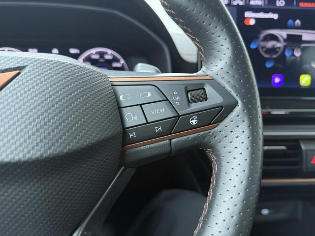 Cupra Formentor 1.4 e-Hybrid VZ Performance | 245 PK | SoH 97% | Trekhaak wegklapbaar | Adaptive Cruise Control | Matrix LED | 360 graden camera | Dodehoek detectie |