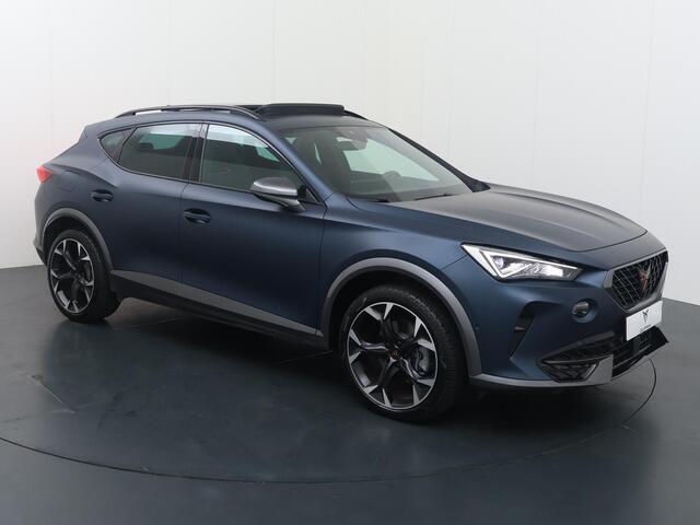 Cupra Formentor 1.4 TSI e-Hybrid Essential Limited | 204 PK | SoH 97% | Adaptive Cruise Control | Achteruitrijcamera | Panoramadak | Dodehoek detectie | Navigatiesysteem |
