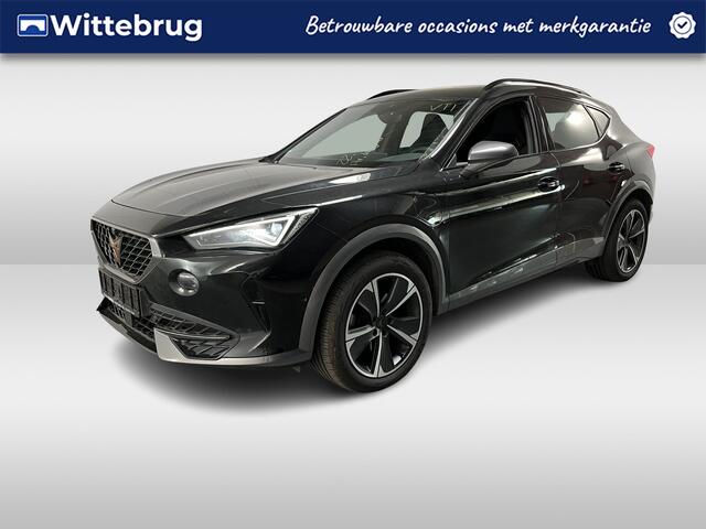 Cupra Formentor 1.4 e-Hybrid Performance / AUTOMAAT/ PANO/ PARK.SENSOR.V+A/ 360 CAMERA/ STUUR+STOELVERWARM./ ACC/ MEMORY SEAT/ DODEHOEK/ ELEK.ACHTERKLEP/ KEYLESS/ DIGITAL DASH/ NAVI/ DAB/ CLIMA/ LED