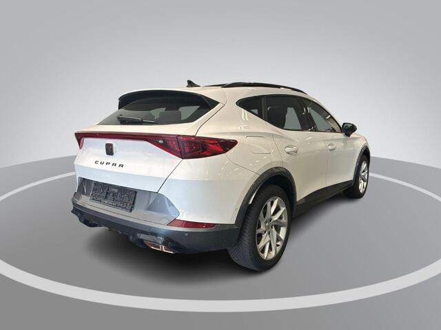 Cupra Formentor 1.4 TSI 204pk DSG e-Hybrid Essential · Panoramadak · 360 Camera · Stoel-& Stuurverwarming · Apple/Android Car Play · 18'' Inch ·