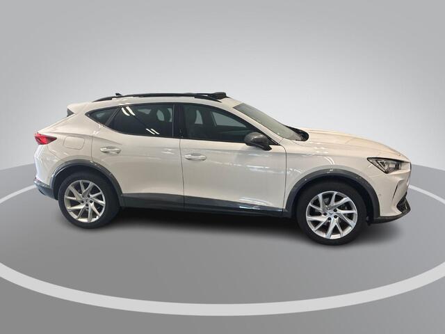 Cupra Formentor 1.4 TSI 204pk DSG e-Hybrid Essential · Panoramadak · 360 Camera · Stoel-& Stuurverwarming · Apple/Android Car Play · 18'' Inch ·