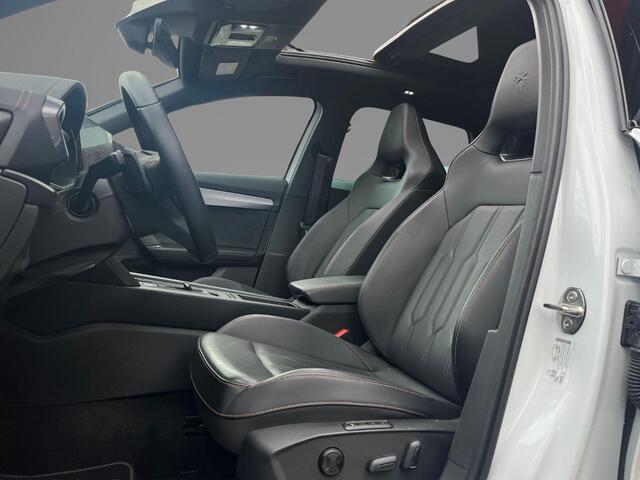 Cupra Formentor 1.4 245pk DSG e-Hybrid VZ Performance · Panoramadak · Leder · 360 Camera · Apple/Android Car Play · Elek. Voorstoel · Dodehoek Detectie · 19'' Inch ·