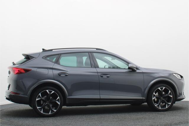 Cupra Formentor 1.4 e-Hybrid Adrenaline LED, ACC, Keyless, Navigatie, 19", PDC