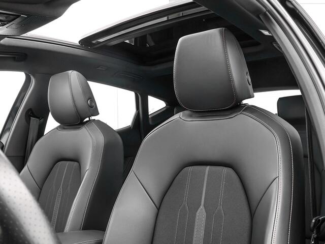 Cupra Formentor 1.4 TSI 204pk DSG e-Hybrid Essential · SOH 95,6% · Panoramadak · Wegklapbare Trekhaak · Camera · Apple/Android Car Play · Stuurwiel Verwarming · 18'' Inch ·