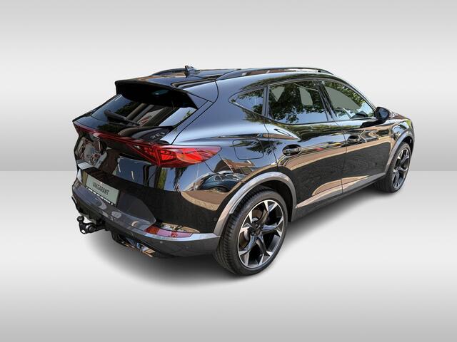 Cupra Formentor 1.4 e-Hybrid 245PK VZ Black Edition | afneembare trekhaak | zeer nette auto | Apple Carplay/Android Auto | Matrix led koplampen |