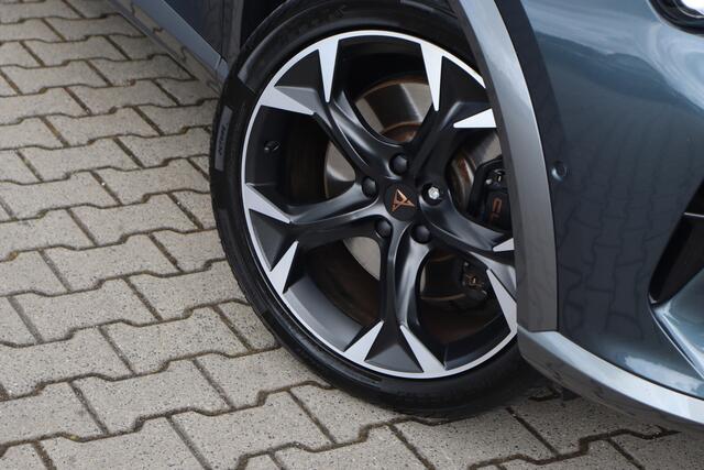 Cupra Formentor 1.4 e-Hybrid VZ Performance | Trekhaak | Memory | 360 Camera |