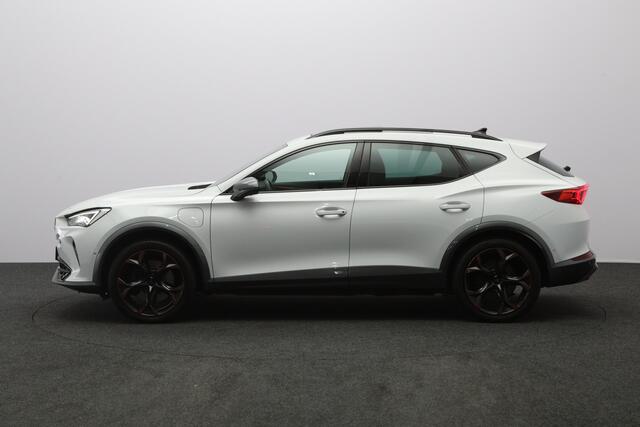 Cupra Formentor 1.4 e-Hybrid VZ 245 PK Copper Edition PHEV, Panoramadak, Leder, Memory, Trekhaak, Winterpakket, Carplay, Camera
