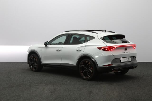 Cupra Formentor 1.4 e-Hybrid VZ 245 PK Copper Edition PHEV, Panoramadak, Leder, Memory, Trekhaak, Winterpakket, Carplay, Camera