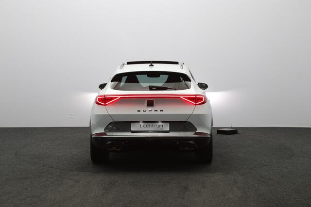 Cupra Formentor 1.4 e-Hybrid VZ 245 PK Copper Edition PHEV, Panoramadak, Leder, Memory, Trekhaak, Winterpakket, Carplay, Camera