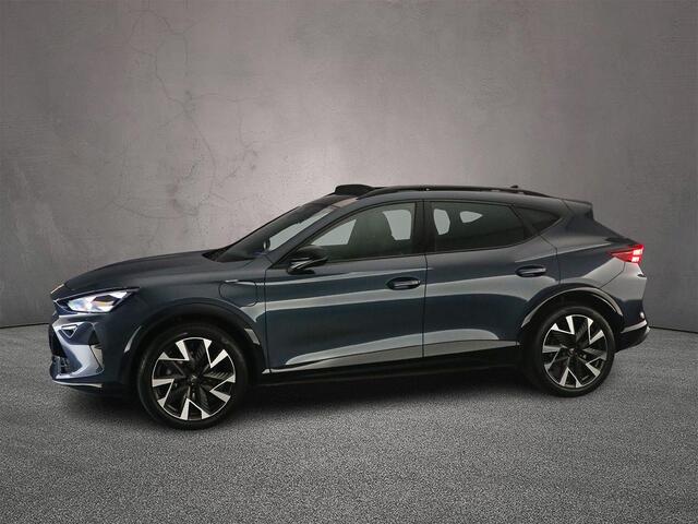 Cupra Formentor Business 1.5 TSI eHybrid 204pk DSG Automaat Trekhaak, Panoramadak, LED matrix koplampen, Adaptive cruise control, Stoelverwarming, Achteruitrijcamera
