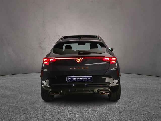 Cupra Formentor Business 1.5 TSI eHybrid 204pk DSG Automaat Trekhaak, Panoramadak, LED matrix koplampen, Adaptive cruise control, Stoelverwarming, Achteruitrijcamera