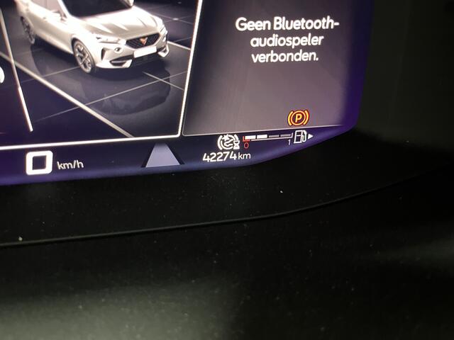 Cupra Formentor 1.4 e-Hybrid VZ Tribe Edition / AUTOMAAT/ 245 PK/ KEYLESS/ ADAPT-CRUISE/ NAVI/ FULL LINK/ STOELVERWARMING/ CLIMA/ PARK. SENSOREN + CAMERA
