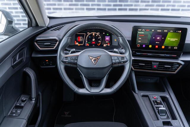 Cupra Formentor 1.4 TSI e-Hybrid Essential | Plug-in Hybrid (PHEV) | Achteruitrijcamera | Parkeersensoren | Stoelverwarming | Keyless Entry | LED Koplampen | Cruise Control Adaptief | Apple Carplay | Android Auto | Privacy Glas | Lichtmetalen Velgen 18 inch