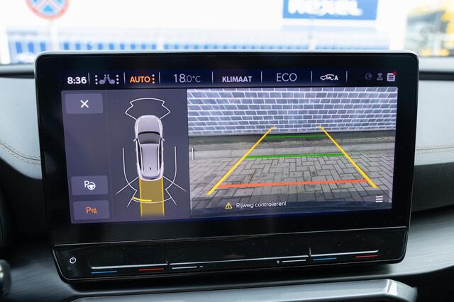 Cupra Formentor 1.4 e-Hybrid VZ Performance | Plug-in Hybrid (PHEV) | Matte Lak | Achteruitrijcamera | Parkeersensoren | Keyless Entry | Stoelverwarming | Navigatie | Apple Carplay | Android Auto | Lichtmetalen Velgen 19 inch | Sportstoelen