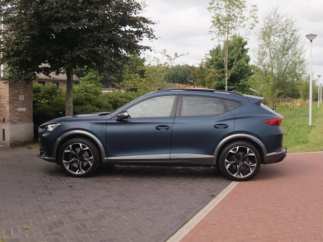 Cupra Formentor 1.4 e-Hybrid VZ Black Edition | Panoramadak | Trekhaak | Camera | Sfeerverlichting | Leer | NL-Auto |
