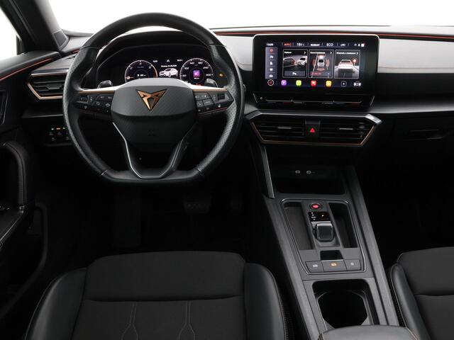 Cupra Formentor 1.4 TSI e-Hybrid 204pk DSG Essential Limited · Keyless · Stuurwielverwarming · ACC · Sfeerverlichting · Elek. Inklapbare Spiegels ·