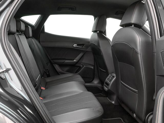 Cupra Formentor 1.4 TSI e-Hybrid 204pk DSG Essential Limited · Keyless · Stuurwielverwarming · ACC · Sfeerverlichting · Elek. Inklapbare Spiegels ·