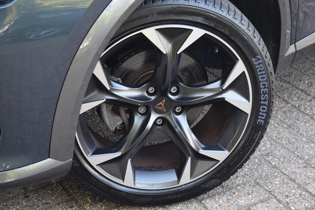 Cupra Formentor 1.4 e-Hybrid Business 1EIG|CAM|CARPLAY|BEATS|LMV19