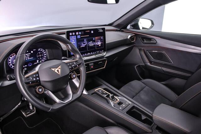 Cupra Formentor VZ Performance 1.5 TSI eHybrid 272pk DSG Automaat Panoramadak, Adaptive cruise control, Sennheiser audio, Elektrische achterklep, 360 camera, Achteruitrijcamera