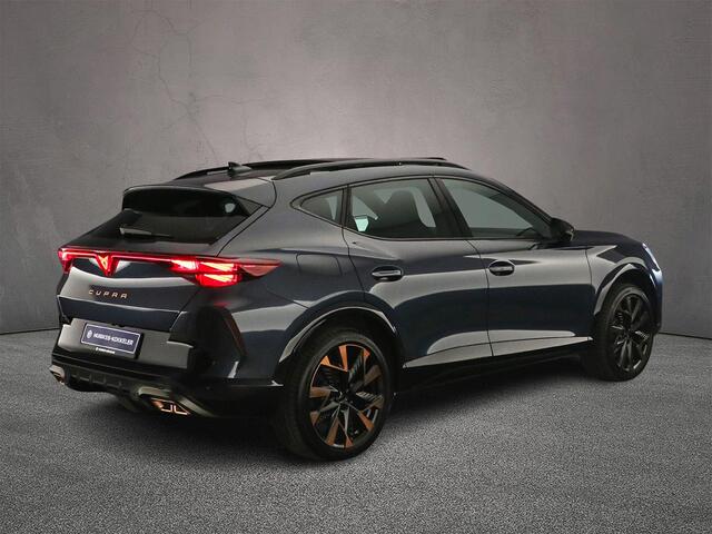 Cupra Formentor VZ Performance 1.5 TSI eHybrid 272pk DSG Automaat Panoramadak, Adaptive cruise control, Sennheiser audio, Elektrische achterklep, 360 camera, Achteruitrijcamera