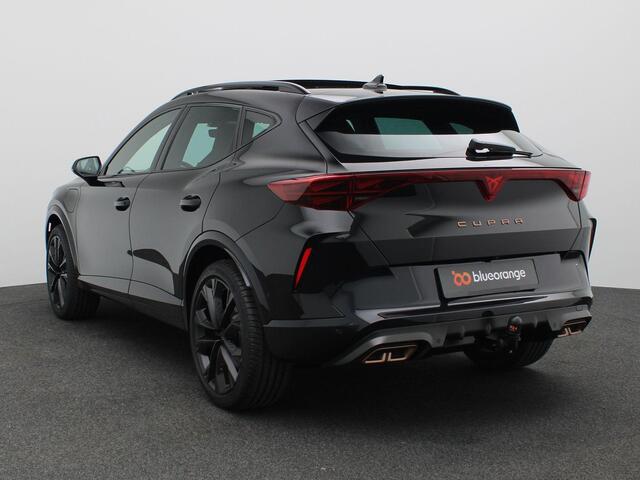 Cupra Formentor 1.5 TSI e-Hybrid VZ Performance 272PK DSG Pano-Schuifdak, Trekhaak, 19" LM Velgen, Sennheiser Audio, 360gr. Camera, Memorystoel, Matrix LED-Verlichting, Stoel-Stuurverwarming
